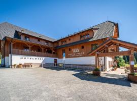 Aparthotel Mádr，位于莫德拉瓦的酒店