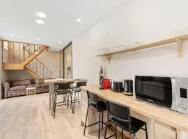 3 Rooms 3 Bathrooms In The City