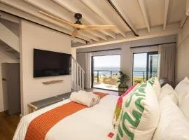 Oceanfront Duplex Apartments, Hermanus Waterfront