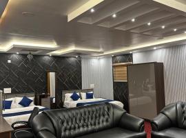 Thottunkal Tourist home，位于Kadavoor的酒店