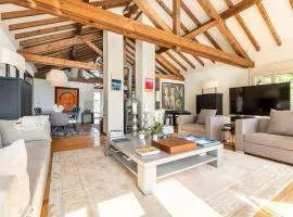 Spacious 4BDR Home Lake view Geneva Bellevue