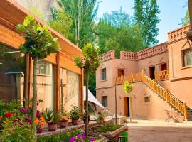 Turpan Grape Spring Inn，位于吐鲁番的酒店