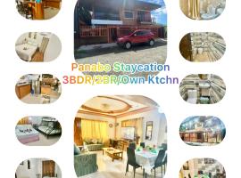 Len Staycation in Panabo 3BDR-2BR-Downstairs Wifi Netflix，位于Panabo的酒店