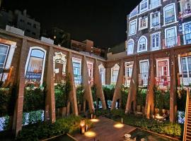 Lumen Hotel & The Lisbon Light Show，位于里斯本的带泳池的酒店