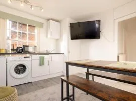 Aesthetic Ampthill Apartment