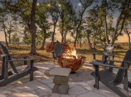 Daybreak Ridge Entire Property