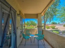 Modern 2BR Condo with Pool and Parking in Scottsdale