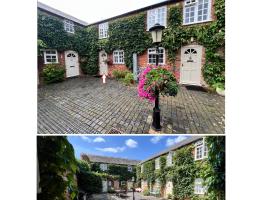 Glendower Guest Apartments，位于东迪勒姆的酒店