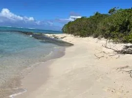 HUAHINE- Fare Le vent