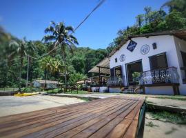 Club MV Saco do C&eacute;u，位于阿布拉奥的带泳池的酒店