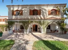 Pet Friendly Home In Elda