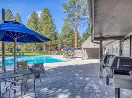 Ski House 235 - Bend Comfy Condo