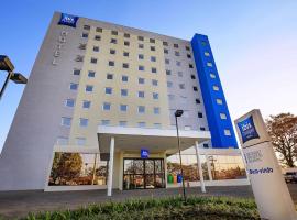 ibis budget Sao Jose do Rio Preto，位于普雷图河畔圣若泽的酒店
