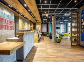 巴黎亨内维尔宜必思快捷酒店