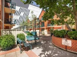 阿德莱德休闲酒店