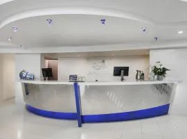 西罗科曼特拉酒店