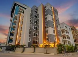 FabHotel White House Leo