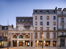 Novotel Orl&eacute;ans Centre Gare，位于奥尔良的带泳池的酒店