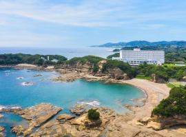 Grand Mercure Wakayama Minabe Resort & Spa，位于南部町的酒店