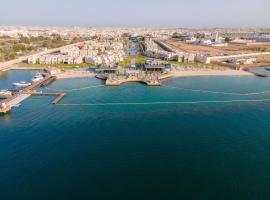 Rixos Obhur Jeddah Resort & Villas - All-Inclusive，位于吉达的带热水浴缸的酒店