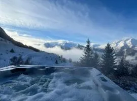 Nouveau chalet d'architecte Le Lauzaret sauna et jacuzzi Villard-Reculas