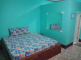 Saran Resort room 9