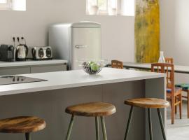 LOFT Köveskál，位于克韦什卡尔的酒店