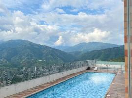 Apartamento acogedor en Bucaramanga con piscina，位于布卡拉曼加的酒店