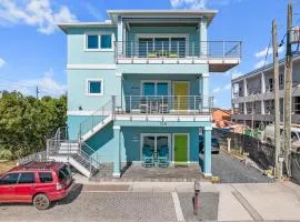 Private 1BR Retreat w/ King Bed Near Ocean & Downtown