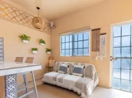 5min to Beach & Downtown, High-Speed WiFi, Laundry Service, PetsOK