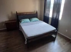 West Phoenix Value Room 4 Bennet
