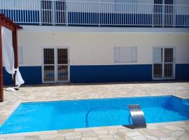 Pousada Café em Flor -Quarto Hidromassagem，位于Inconfidentes的酒店