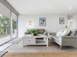 Luxury Spacious 3 Bedroom Apartment - Gold Coast