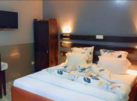 Sunrise Center Bonapriso，位于杜阿拉的酒店