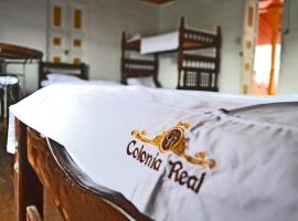 Hotel Colonia Real，位于雷斯特雷波的酒店