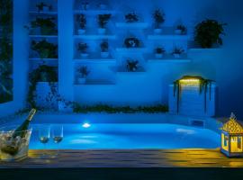 Central Apt with Pool exclusive use，位于布林迪西的酒店