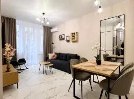 New one 2025 in center!