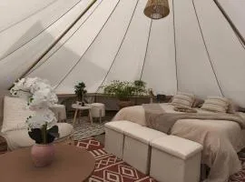 Lodge romantique "la clé des songes" et son jacuzzi privatif