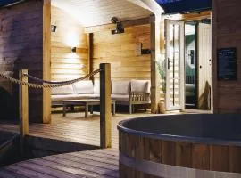 Nestledstays - The Oak