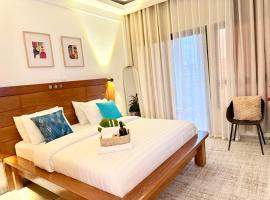 Julianah appart，位于杜阿拉的带停车场的酒店