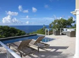 Maria Bluff Cottage Villa-Romantic Ocean Views Modern Private Pool