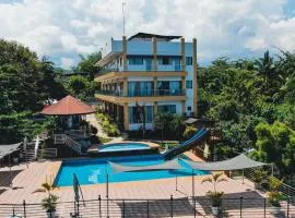 Sacaan Tropical Breeze Resort