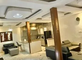 Appartement meublé avec cuisine équipée, au bord la mer