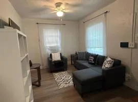 Beach 2BR Villa Sleeps 4 Trendy & Luxe