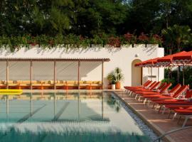 The Standard, Pattaya Na Jomtien，位于纳仲天的酒店