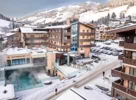Alpinresort ValSaa - Sport & Spa，位于萨尔巴赫的酒店