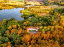 Uzdrowisko Połczyn Zdrój - Sanatorium Borkowo，位于波乌琴-兹德鲁伊的酒店