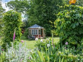 Pensionat Lövängen, Ljugarn，位于Ljugarn的酒店