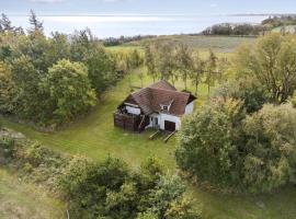 20425-Samso-Honeballevej-33，位于Langemark的高尔夫酒店