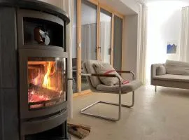 Stylish Jura house for 10 guests